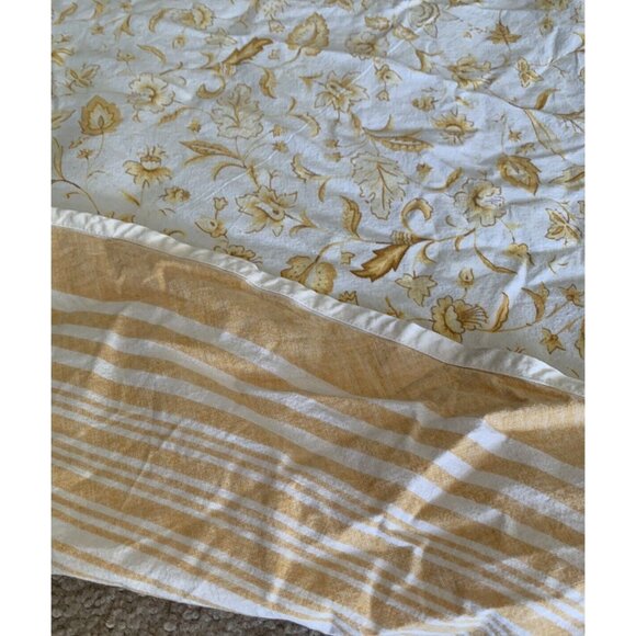Vintage Cotton French Country 66" Round Mustard Cream Floral Stripe Tablecloth - Picture 5 of 8